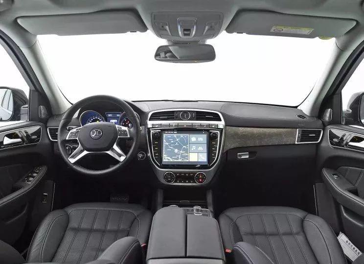 北汽旗下大型SUV北京BJ90售价 98.8-128.8 万元 北汽旗下大型SUV北京BJ90售价 98.8-128.8 万元