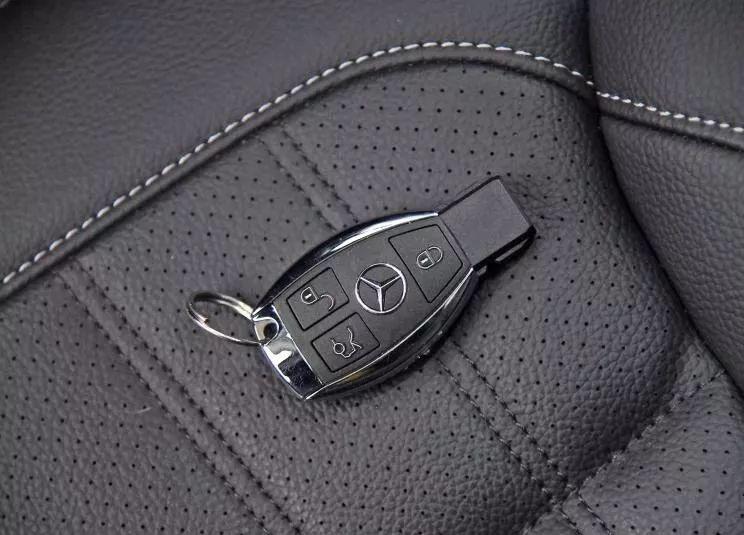 北汽旗下大型SUV北京BJ90售价 98.8-128.8 万元 北汽旗下大型SUV北京BJ90售价 98.8-128.8 万元