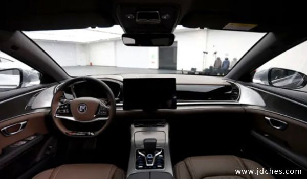 比亚迪汉将在6月正式上市 最高续航达605公里