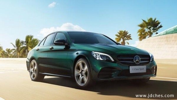 2020款奔驰C级上市 配置调整/30.78万起售