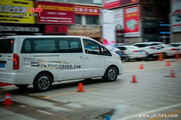 瑞风MPV携两款重磅产品登陆南宁站，瑞风价值体验营场面火爆