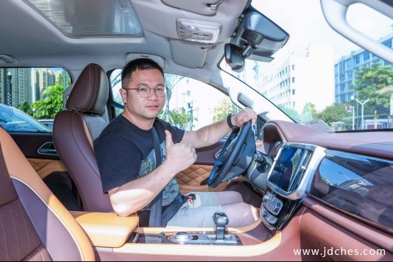 解锁皮卡新生活 绿城试驾长城炮乘用皮卡全球版
