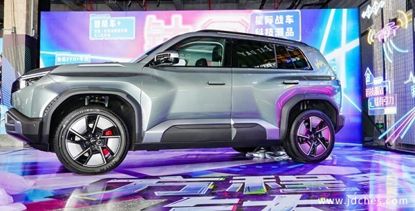 方程豹钛3重构潮品SUV想象，开启「一反常钛」的年轻出行时代