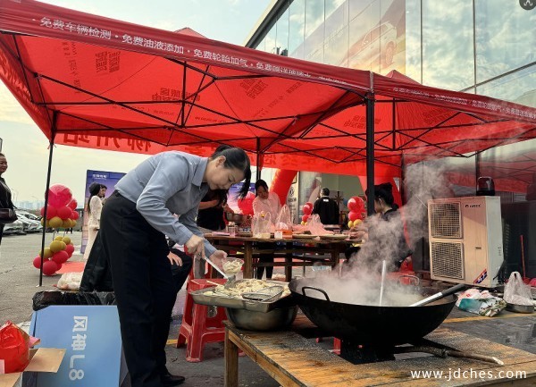 烟火气里的品牌温度！东风风神柳州家宴，共煮温情暖冬日